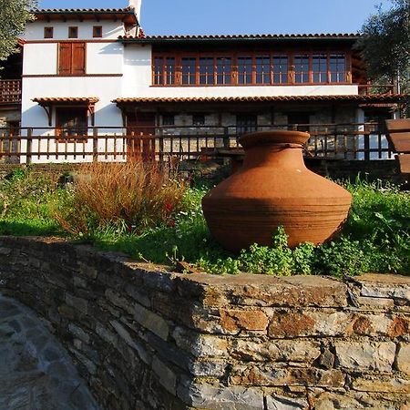 Guesthouse Apanemia أفيسوس المظهر الخارجي الصورة